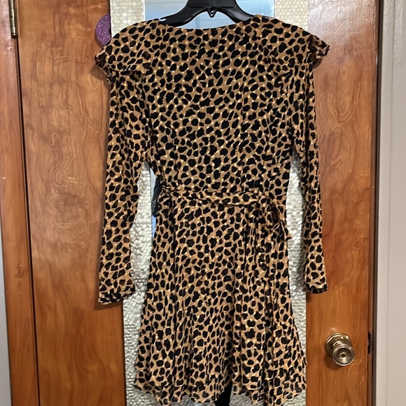 Free people leopard print wrap dress. - Picture 4 of 6